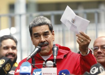 Venezuela : Maduro prépare sa milice à une «invasion américaine»