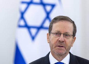 «Cessez d’être une bande d’hypocrites» : le président israélien appelle les dirigeants mondiaux à accroître la pression sur le Hamas