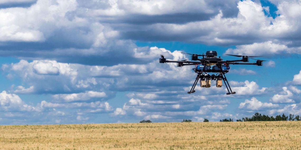 Face à la menace russe, la Lituanie forme des enfants au pilotage de drones dès 8 ans