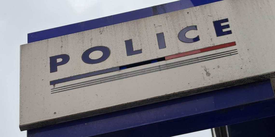 Villiers-sur-Marne : un voyageur poignardé par des vendeurs à la sauvette à la sortie de la gare