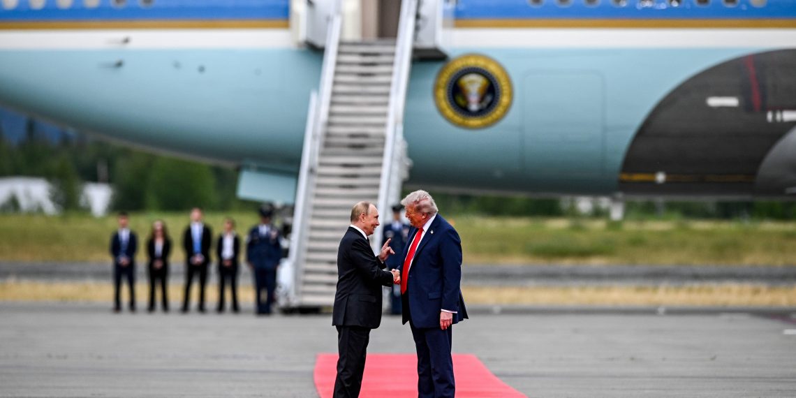 Guerre en Ukraine : les coulisses du sommet Trump-Poutine