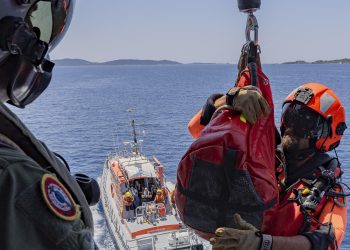 Hélitreuillage au large : sortie en mer avec la SNSM de Hyères