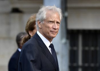 Impôts : Dominique de Villepin favorable à une «contribution des plus riches»