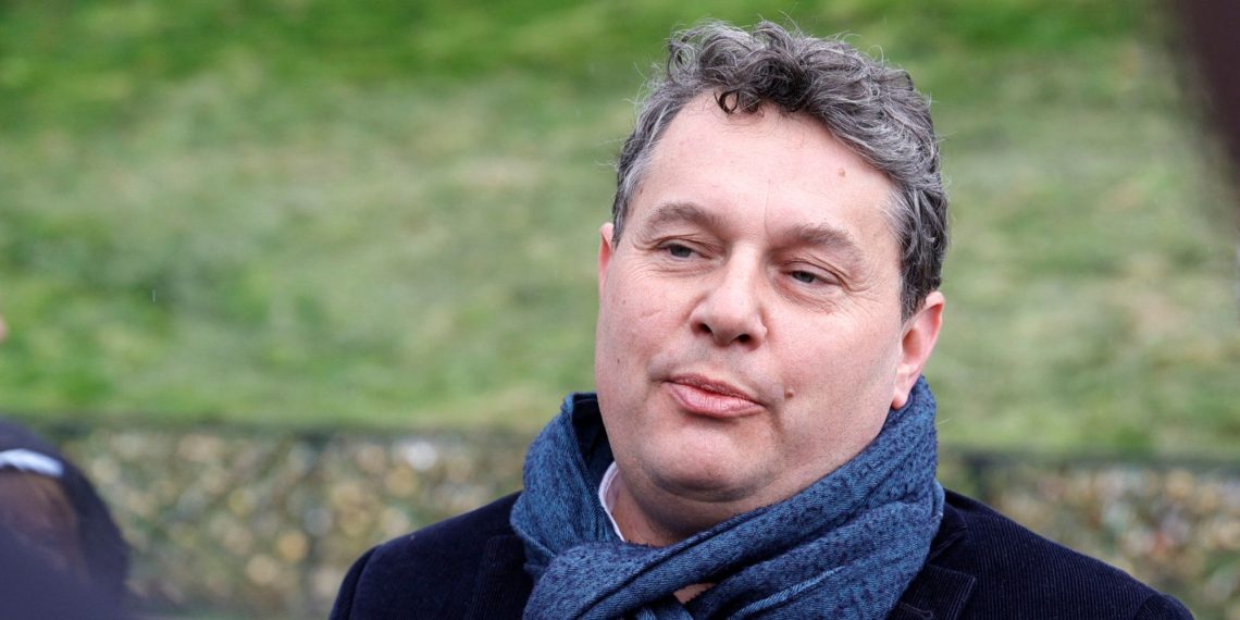 «Il s’est fait offrir son coiffeur à Cagnes-sur-mer» : les notes de frais troublantes du maire du XVIIIe arrondissement de Paris