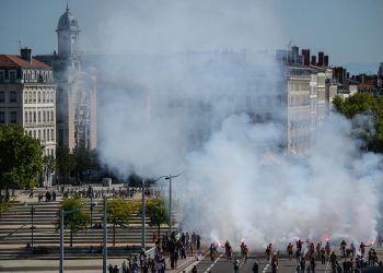 Violences lors de la mobilisation du 18 septembre : un policier et un journaliste blessés à Lyon