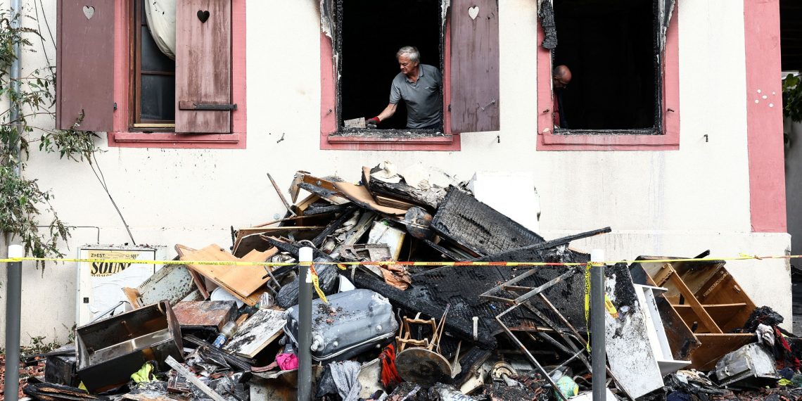 Strasbourg : les habitants d’un quartier touché par un violent incendie partagés entre tristesse et peur