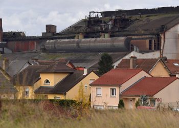 «On va se serrer la ceinture» : en Moselle, le cauchemar des habitants de Gandrange dont la mairie socialiste a doublé la taxe foncière
