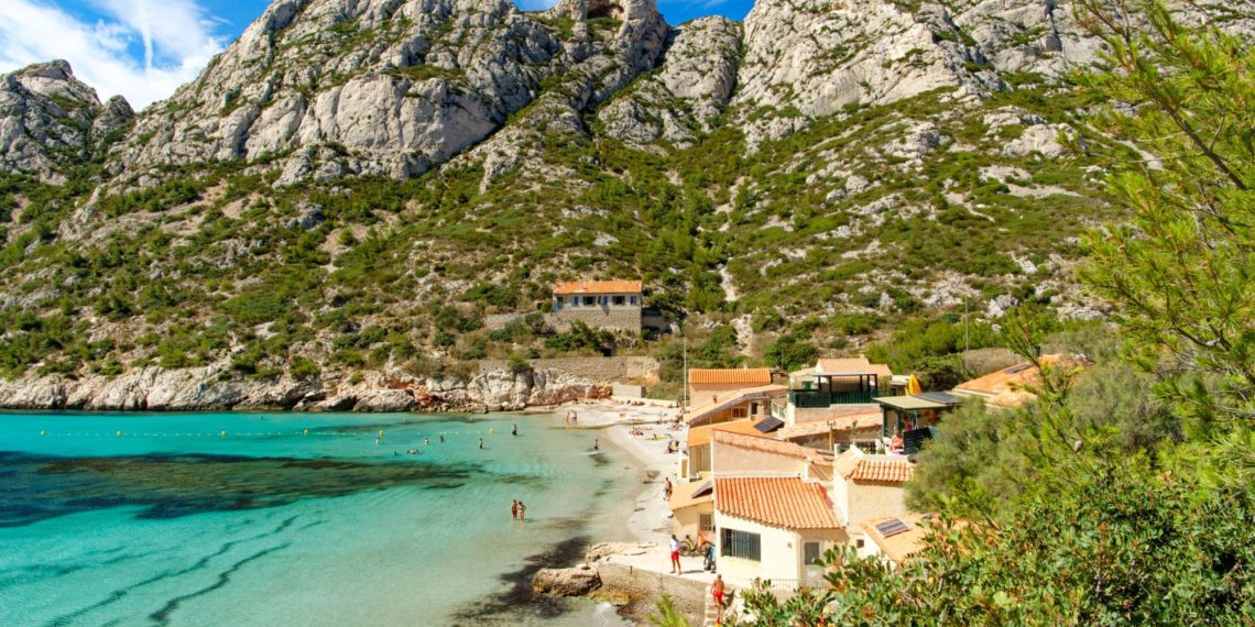 Marseille : un chantier d’envergure pour dépolluer les calanques