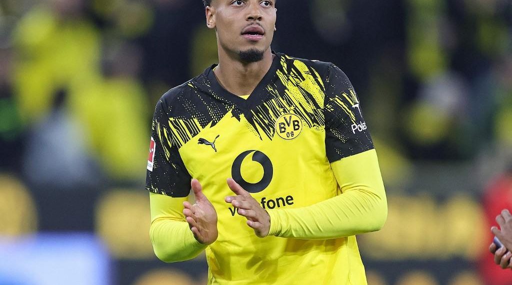 «Repose en paix avec le Seigneur» : un joueur du Borussia Dortmund recadré après son hommage à Charlie Kirk