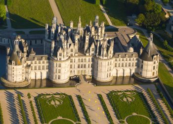 «Refuser que notre patrimoine disparaisse» : le château de Chambord lance un appel aux dons pour sauver une de ses ailes