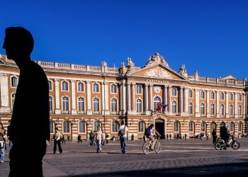«Ils m’ont projeté au sol» : à Toulouse, plusieurs bandes de jeunes terrorisent les commerçants