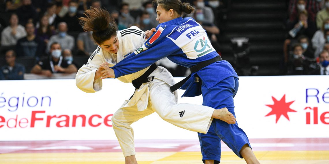 Judo : la Française Doria Boursas refuse de serrer la main de l’Israélienne Kerem Primo et provoque un tollé