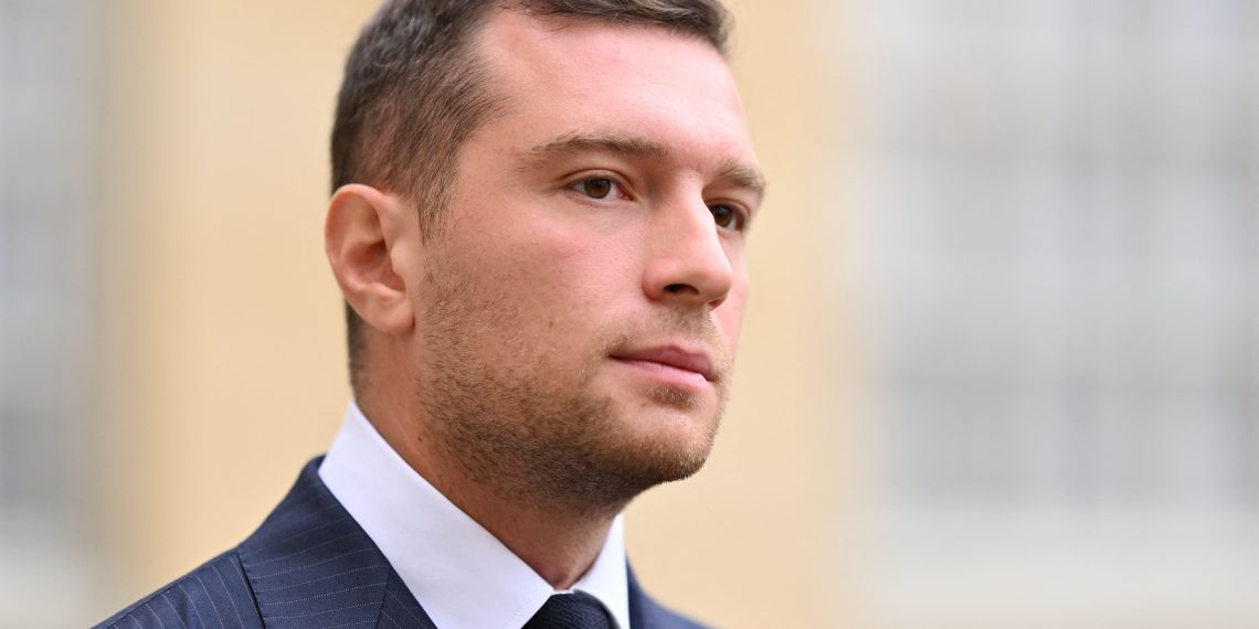 «Soit la rupture, soit la censure» : Jordan Bardella met en garde Sébastien Lecornu