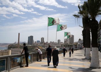 «Une avancée de façade» : l’illusion de l’égalité femmes-hommes en Algérie
