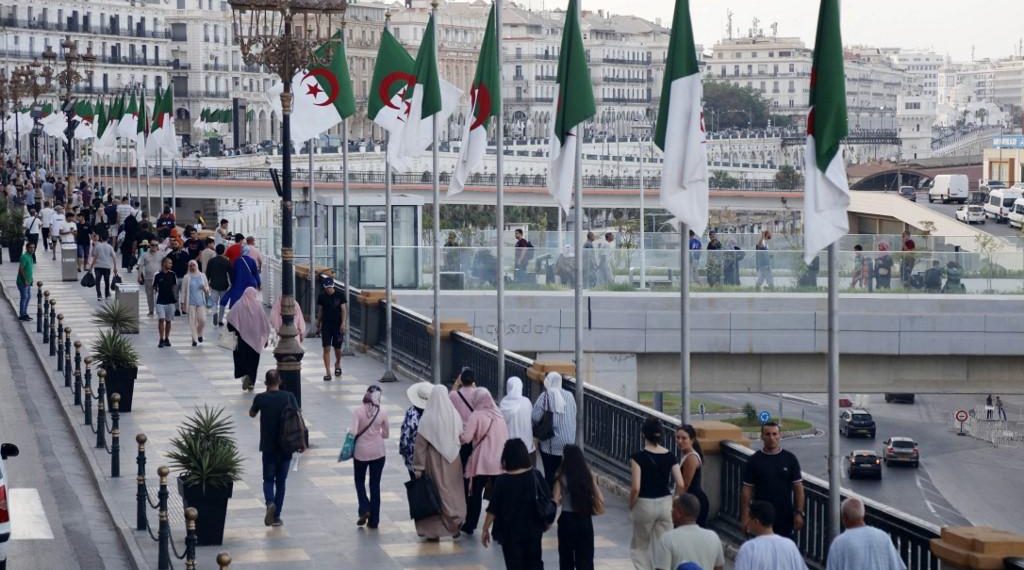 Algérie : la traque XXL du régime de Tebboune après l’évasion de l’ex-patron de la DGSI