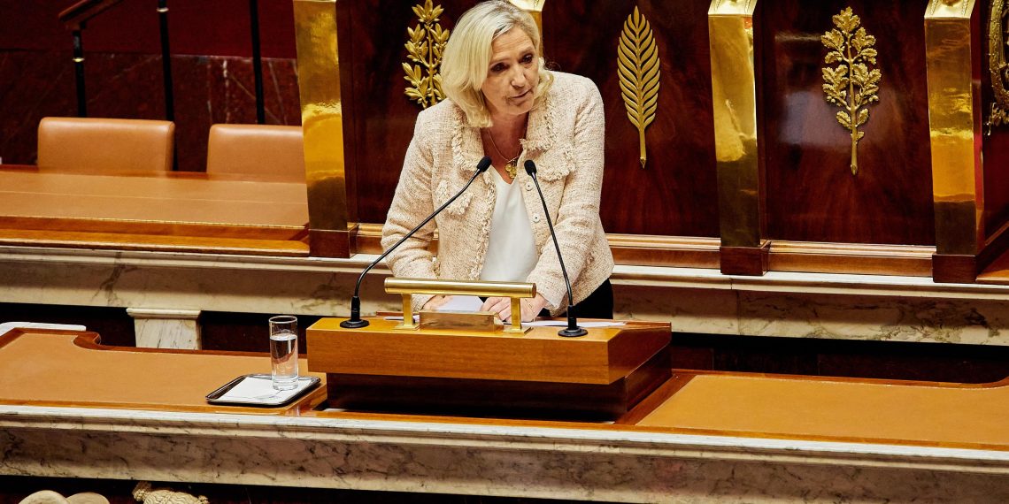 «Un risque inacceptable» : Le Pen s’oppose aux rapatriements depuis les camps de prisonniers djihadistes