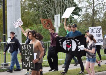 Qu’est-ce que le mouvement antifa, que Trump a classé «terroriste» ?