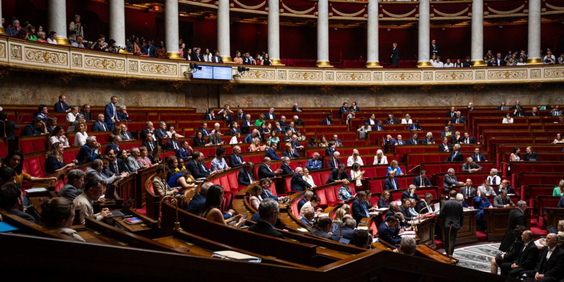 «C’est une catastrophe pour les entreprises» : les patrons français fatigués par l’instabilité politique