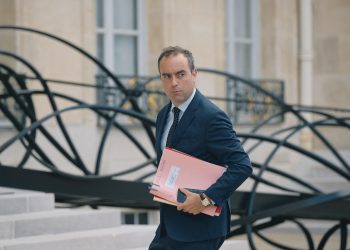 Policier lynché à Tourcoing : Sébastien Lecornu a contacté la victime pour lui exprimer son soutien