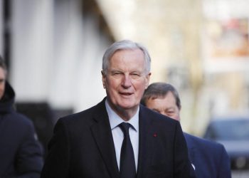 Législative partielle à Paris : Michel Barnier élu député