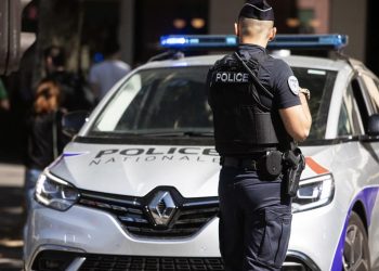 Rhône : un adolescent mortellement poignardé en pleine rue, un mineur interpellé