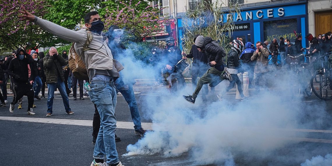 SONDAGE – 91% des Français veulent plus de fermeté à l’encontre des casseurs