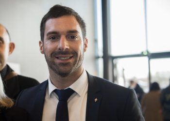 Refus de serrer la main d’une judokate israélienne : Julien Odoul réclame des sanctions contre Doria Boursas