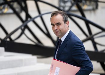 Matignon : Sébastien Lecornu va succéder à François Bayrou