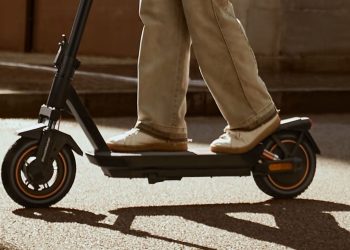 Deux-Sèvres : Un accrochage en trottinette dégénère en bagarre