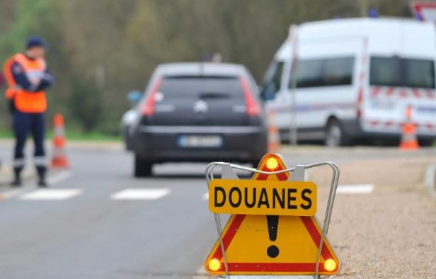 Doubs : Deux hommes arrêtés au péage avec 911 pieds de cannabis