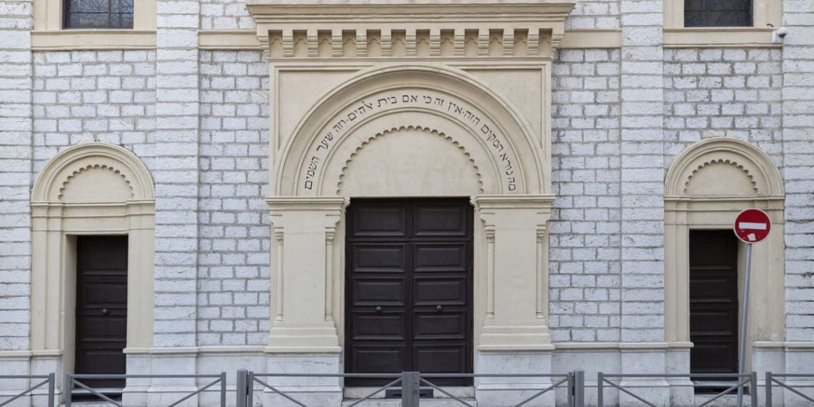 Nice : Trois militants propalestiniens interpellés après avoir tenté d’entrer dans une synagogue