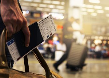 Nice : Un couple refuse de payer un supplément bagage et agresse un agent de l’aéroport