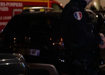 Val-d’Oise : Une femme frappe son conjoint à coups de fourchette et lui jette de l’eau bouillante