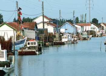 Boyardville : Le corps d’un homme retrouvé dans son véhicule immergé dans l’eau