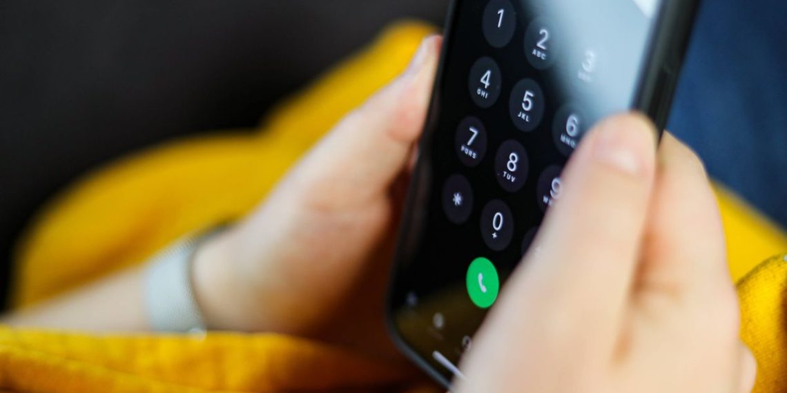 Saint-Étienne : Un téléphone volé dans le RER parisien retrouvé dix mois après