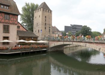 Strasbourg : Un policier se jette à l’eau pour interpeller un suspect