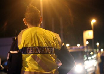 Bretagne : Endormi sur la route, un homme meurt écrasé par une voiture