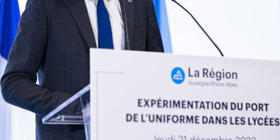 Isère : Caillassés à la sortie d’école, ces élèves abandonnent l’uniforme