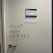 Un tag « Mort aux arabes » écrit sur la porte du bureau d’une élue PCF à Marseille