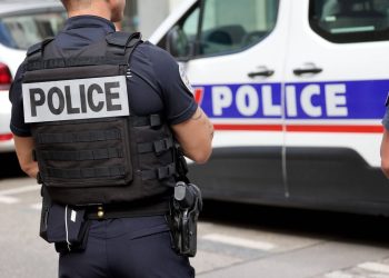 Manche : Un homme de 24 ans condamné pour violences et vols