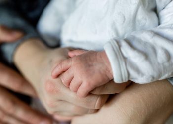 Marseille : La mère de famille avait caché un micro, une nounou jugée pour des mauvais traitements sur des nourrissons