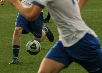 Toulouse : Un arbitre de 17 ans insulté et roué de coups lors d’un match de foot amateur