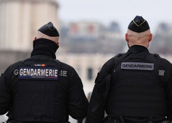 Essonne : Accusés de corruption avec un homme d’affaires, deux gendarmes en garde à vue