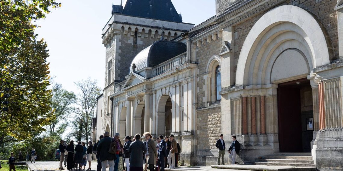 Dijon : Un collectif de victimes interpelle le diocèse après l’affaire d’un prêtre pédophile