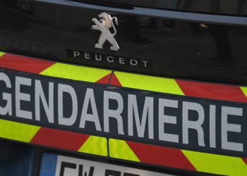 Indre-et-Loire : Une personne arrêtée après la découverte du corps d’un cycliste au bord d’une route à Amboise