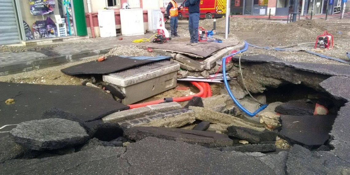 Hauts-de-Seine : 300 foyers sans eau ni électricité après l’effondrement d’une chaussée