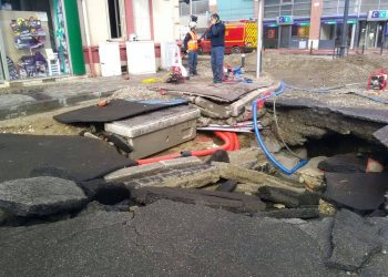 Hauts-de-Seine : 300 foyers sans eau ni électricité après l’effondrement d’une chaussée