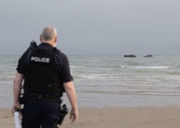 Pas-de-Calais : Le corps sans vie d’un jeune migrant retrouvé sur une plage