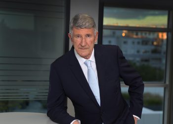 Philippe de Villiers lance une pétition pour un référendum sur l’immigration