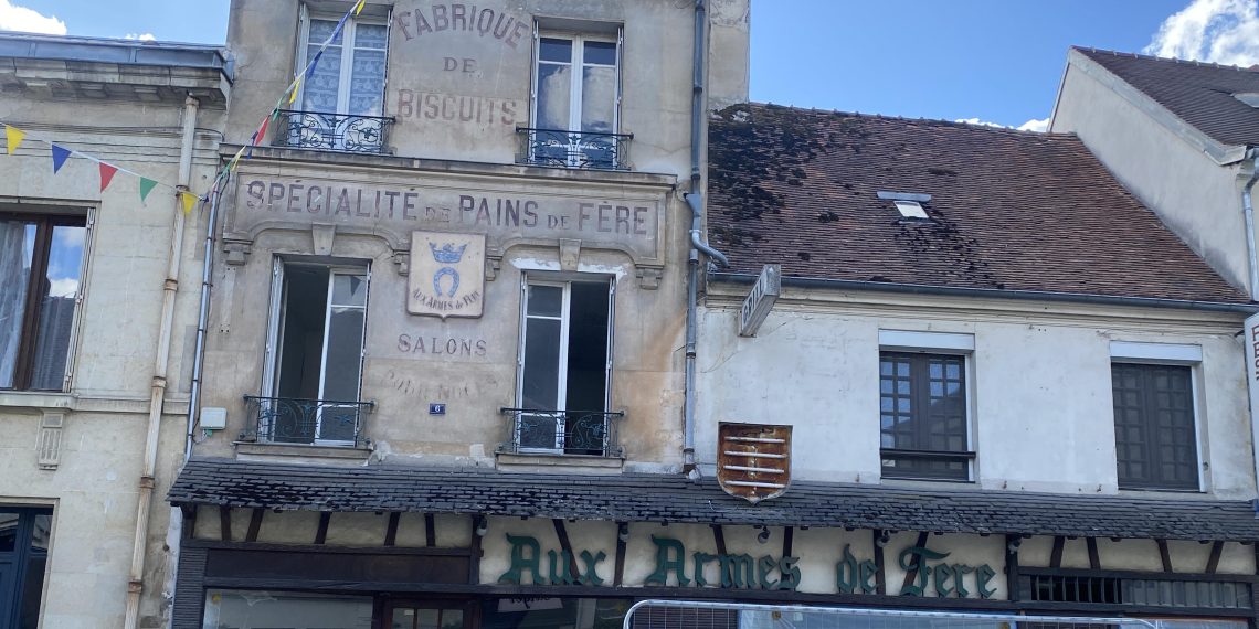 Picardie : face à la prolifération des kebabs et tacos, un maire mène la fronde